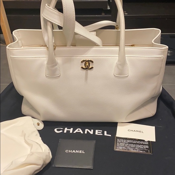 CHANEL Handbags - 100% Authentic Chanel Cerf Totes white